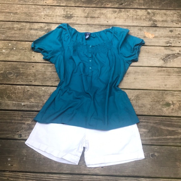 Old Navy White Pocket Shorts Size 0 - Picture 2 of 7